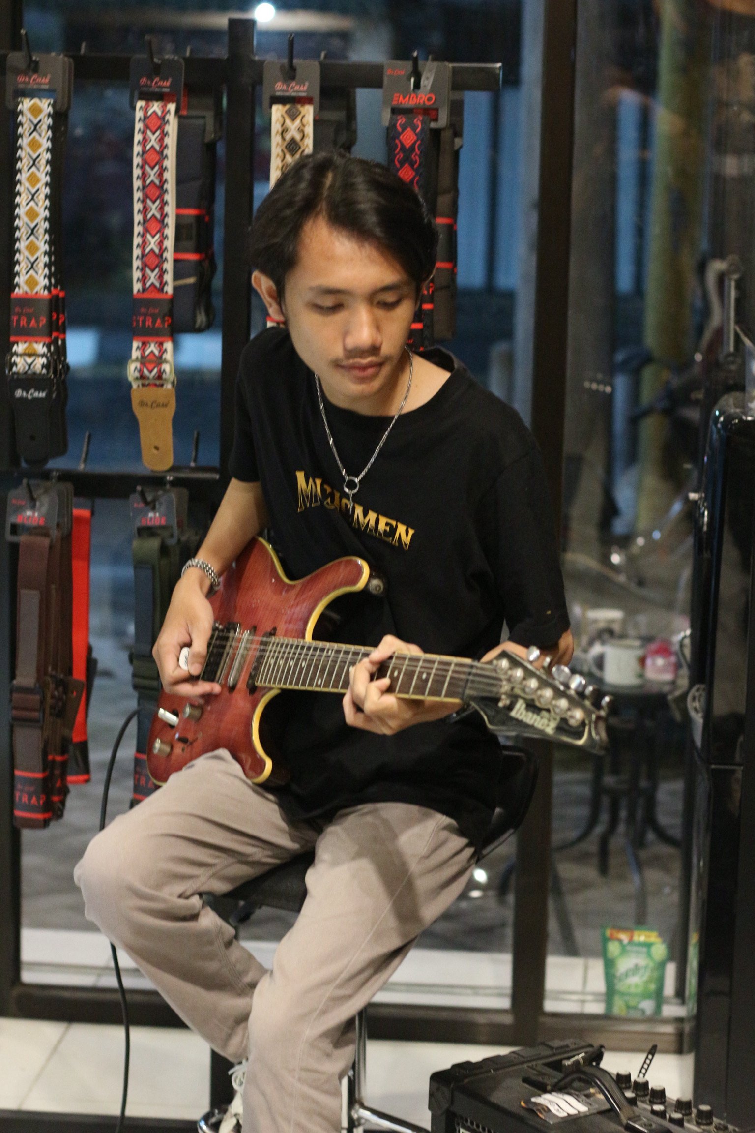 Galeri Musicmen Store - Gambar 1