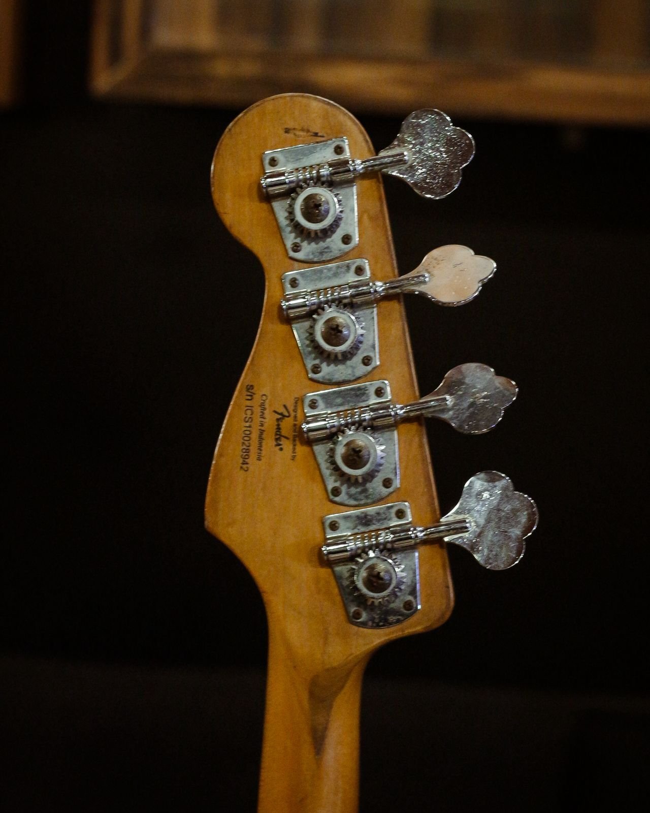 Squier Jazz Bass Standard 2010 - Image 4