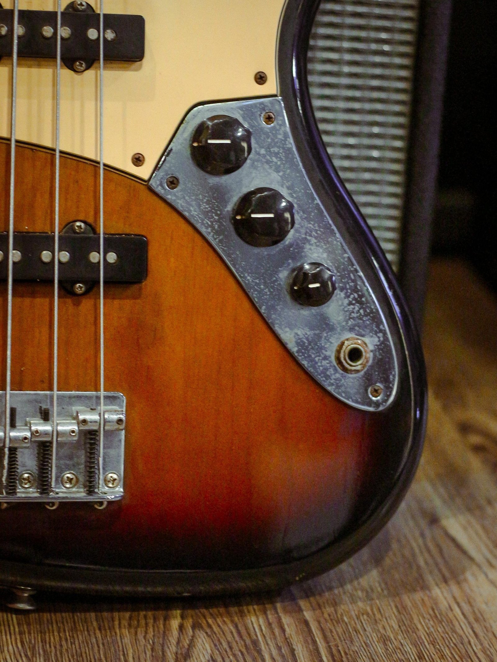 Fender Jazz Bass Standard Mexico 2013 - Image 3