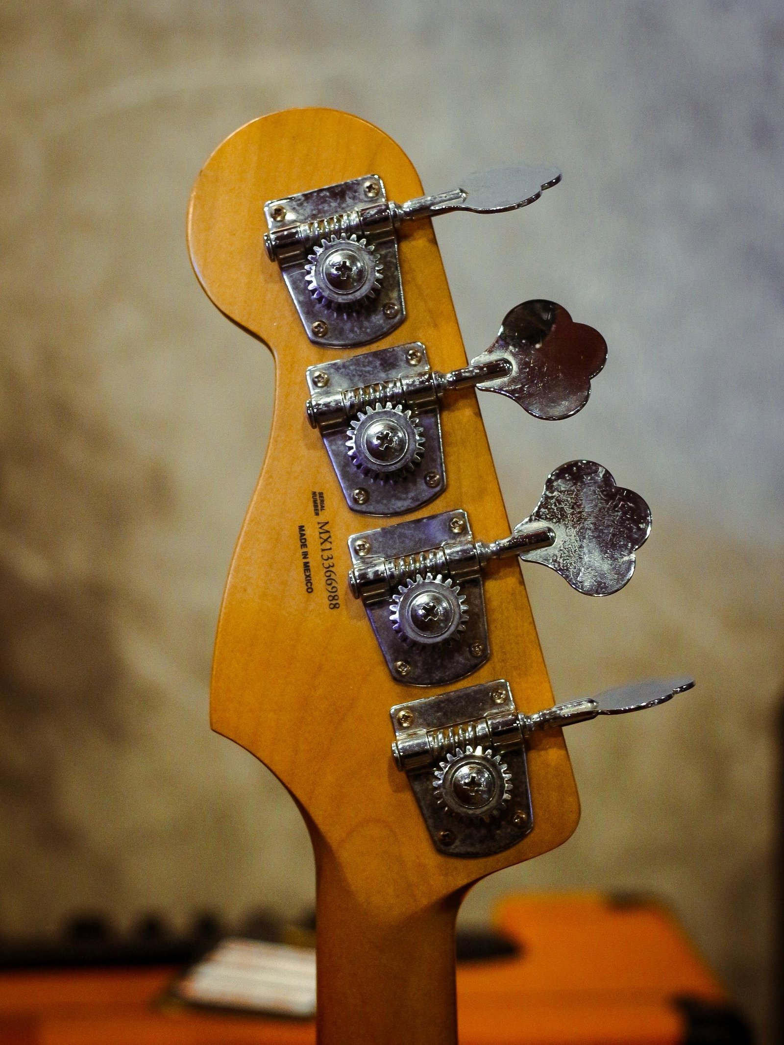 Fender Jazz Bass Standard Mexico 2013 - Image 7