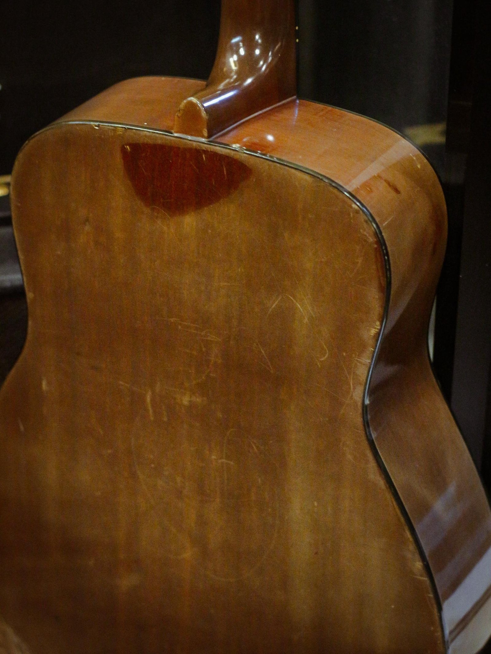 Yamaha FG411-12 - Image 10