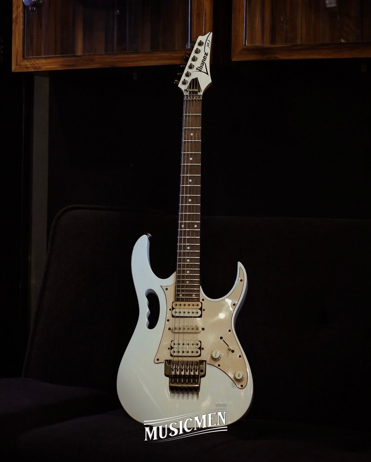 Ibanez JEM JR White 2008