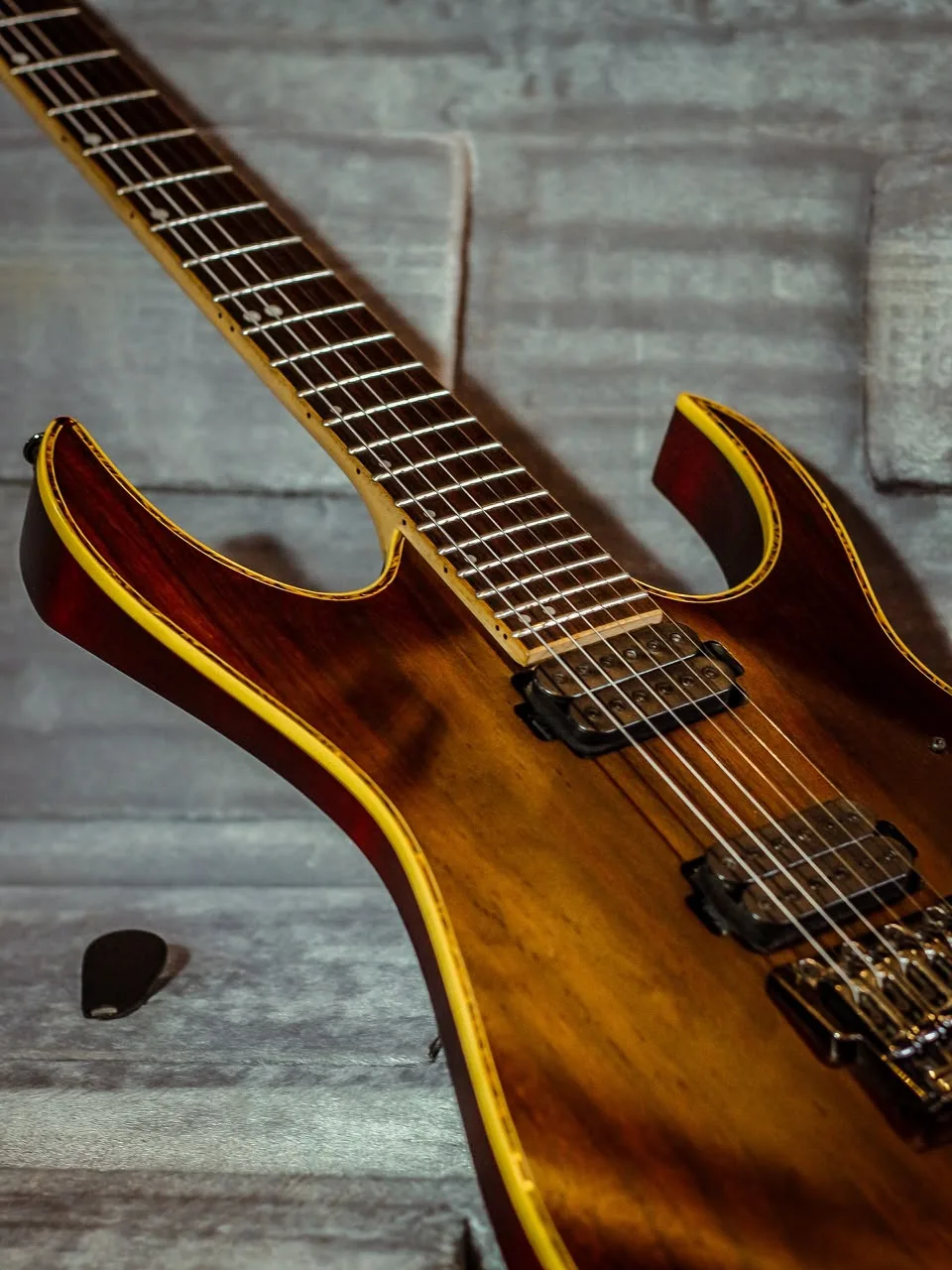 Ibanez Premium RG721RW (Rare Item)